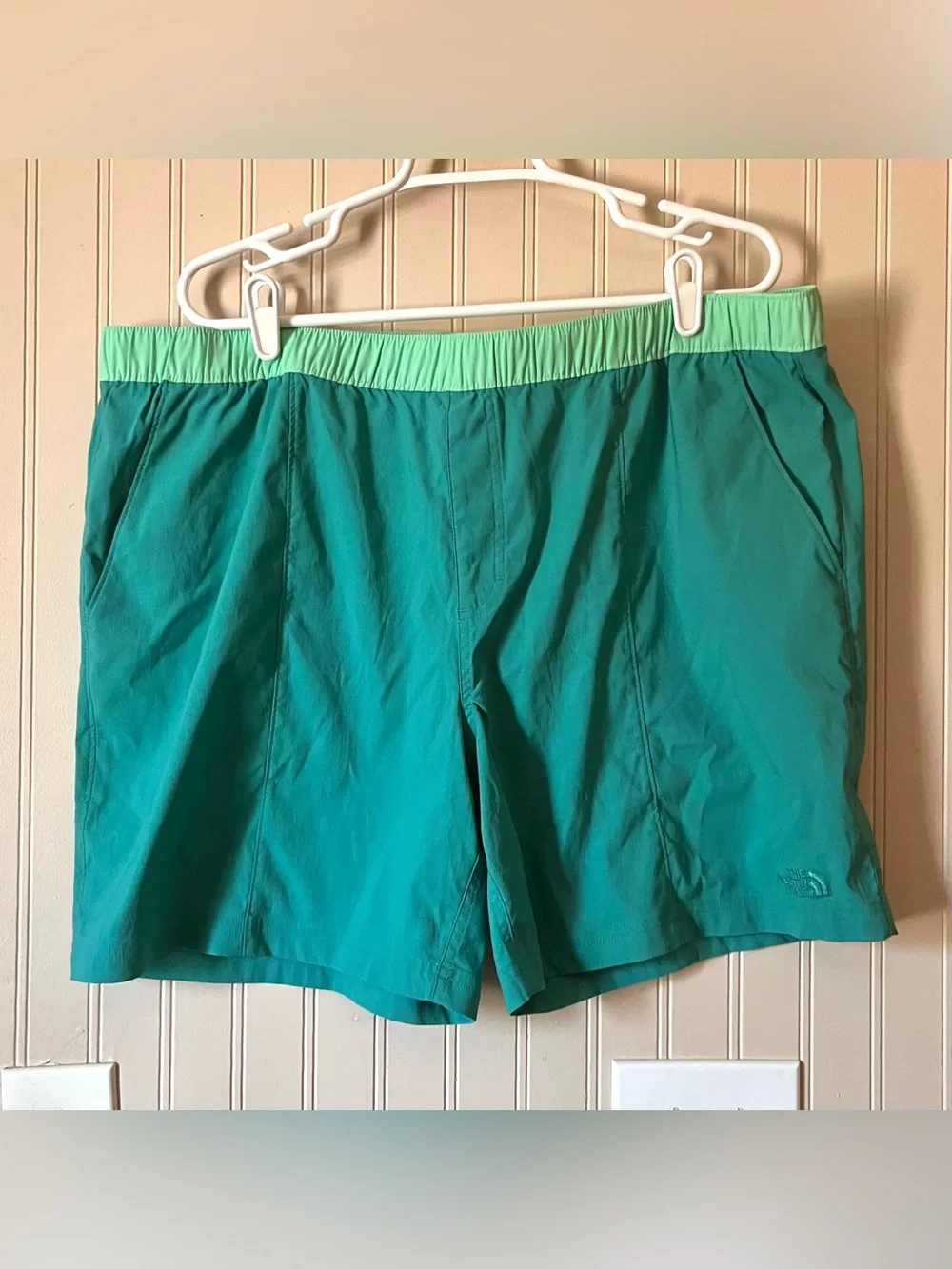 The North Face Men's XXL Shorts Class V Pull On Teal/Green 2XL